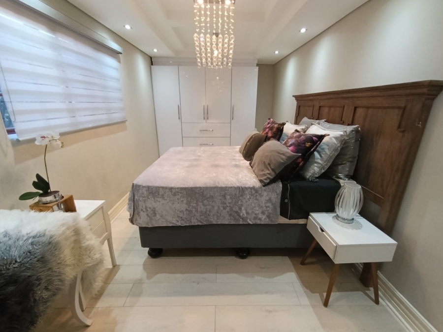 5 Bedroom Property for Sale in Heuwelsig Free State